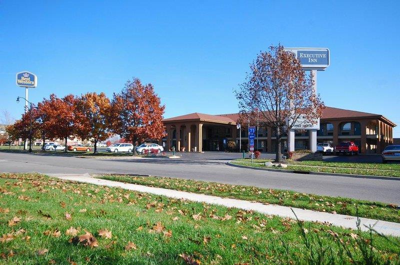 Best Western Executive Inn Grove Stadt Exterior foto